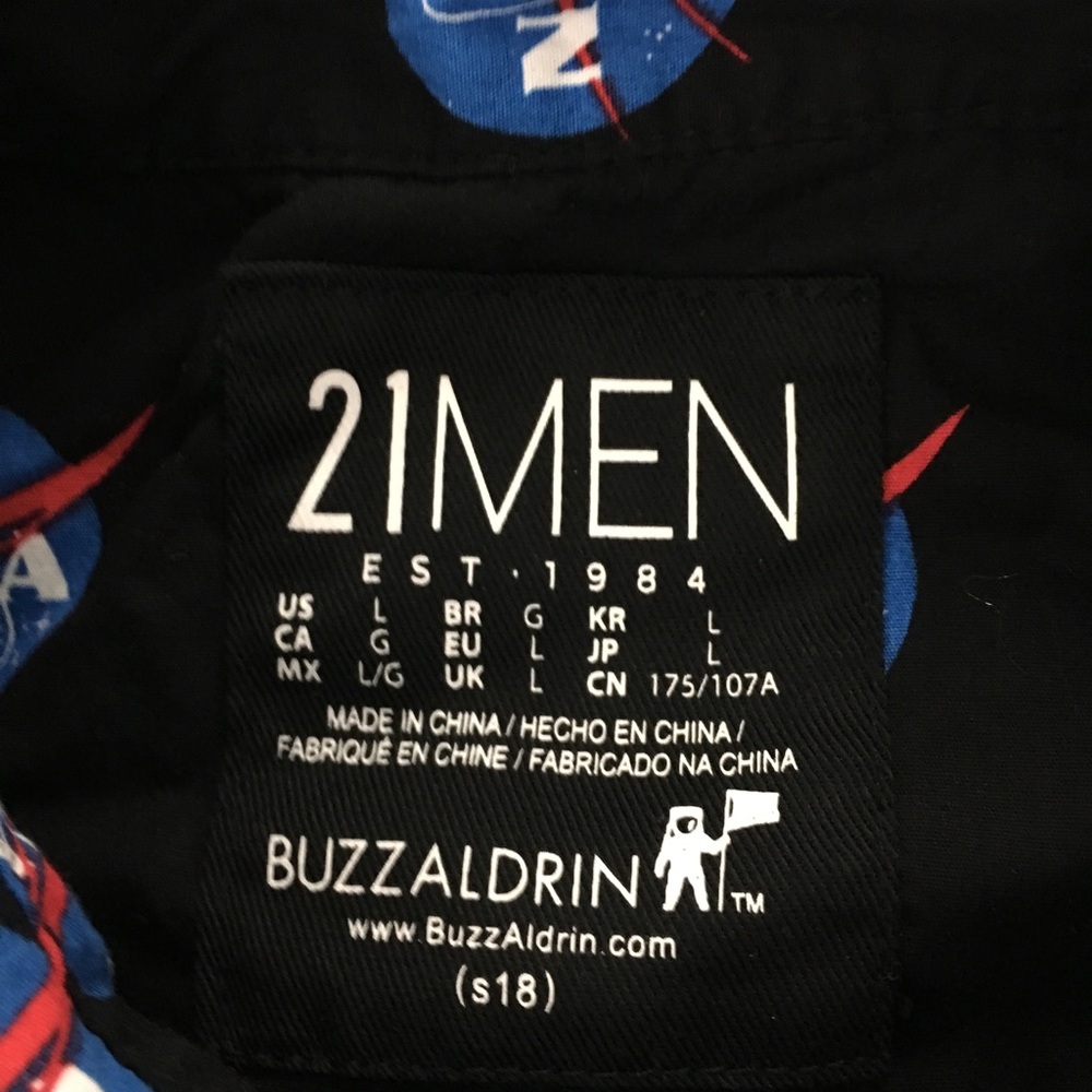 NASA button down - Picture 2 of 2